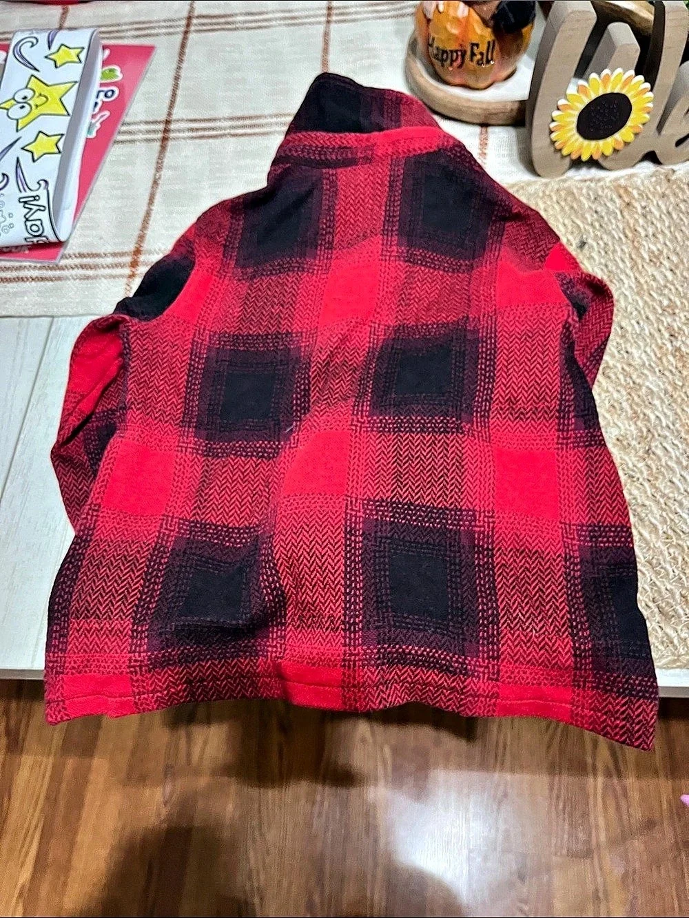 GAP red black